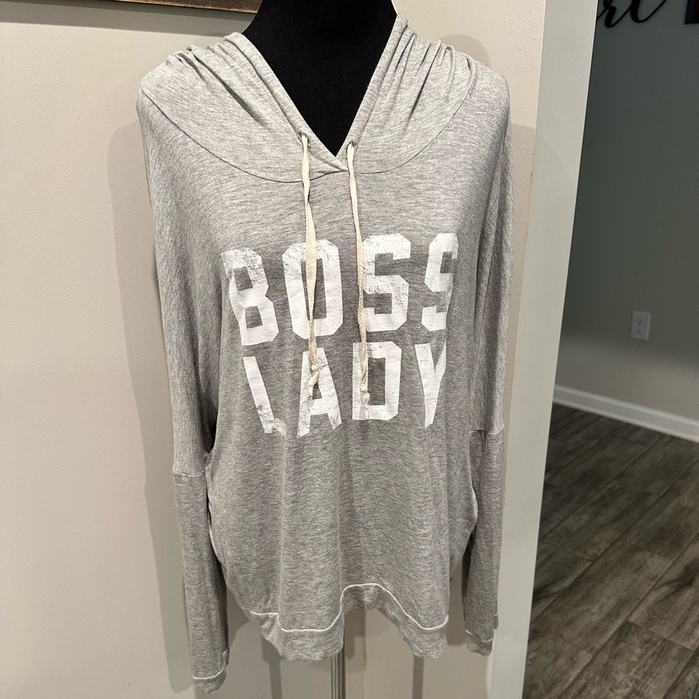 Color Bear Boss Lady Hooded Top